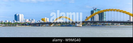 Da nang, Vietnam - janvier 05, 2019 : panorama de la ville de Da Nang avec Han River Banque D'Images