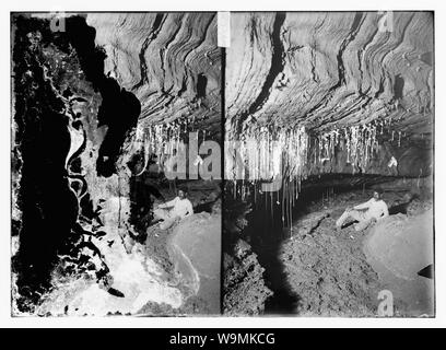 Autour de la Mer Morte. Stalactites dans la grotte de sel de Jebel Usdum Banque D'Images