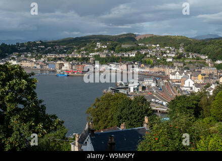 Vue depuis la colline de chaire, le port d'Oban Oban, Scotland. Banque D'Images