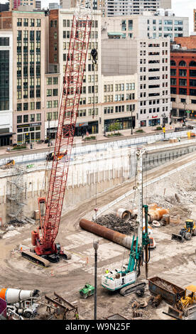 Detroit, Michigan - Construction d'un gratte-ciel qui pourraient finir par être le plus grand bâtiment dans le Michigan. Le bâtiment, sur le site de l'ancien' Hudson Banque D'Images