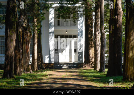 L'entrée du prix Pulitzer, William Faulkner's home, une conception néo-grec primitif, connu sous le nom de Rowan Oak à Oxford, MS Banque D'Images