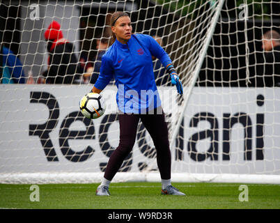 Boreham Wood (Royaume-Uni). 14Th Aug 2019. Manchester, Angleterre - 14 août : Sandra Panos de FC Barcelone Femeni durant la période pré-match warm-up lors de la pré-saison match amical entre Arsenal et Barcelone Femmes à Meadow Park le 14 août 2019 à Borehamwood, Angleterre. Action Crédit : Foto Sport/Alamy Live News Banque D'Images