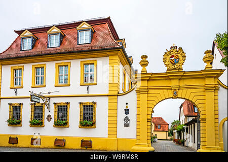 Iphofen (Franken, Deutschland) : Stadtbild ; Iphofen (Allemagne, Franconia, Bavaria) : paysage urbain historique, Banque D'Images