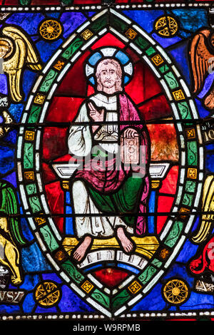 L'Angleterre, Kent, Canterbury, la Cathédrale de Canterbury, vitrail représentant des scènes de la vie du Christ, 30064411 *** *** légende locale Banque D'Images