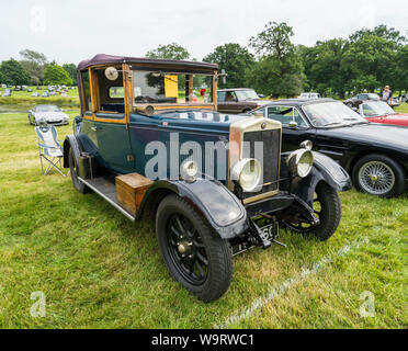 1927 Morris Oxford Flatnose Cabriolet avec Dicky place à la fête de Helmingham Classic & Sports Cars 2019 Banque D'Images