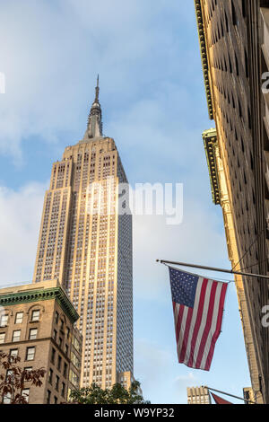 Empire State Bulding dans Manhattan, NYC Banque D'Images