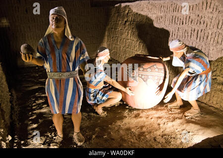 Huaca Huallamarca,Pyramides,Motifs de cérémonie,Inhumations,Lima, Pérou, Amérique du Sud Banque D'Images