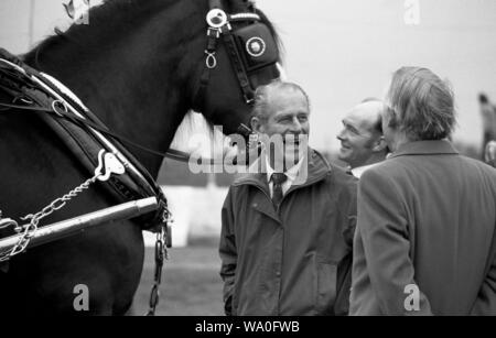 Duc d'Édimbourg à l'Est de l'Angleterre Shire Horse Show 1980 Banque D'Images