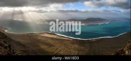 "Panorama de l'île de La Graciosa' 'Mirador del rio' à Lanzarote, îles canaries, espagne. Banque D'Images