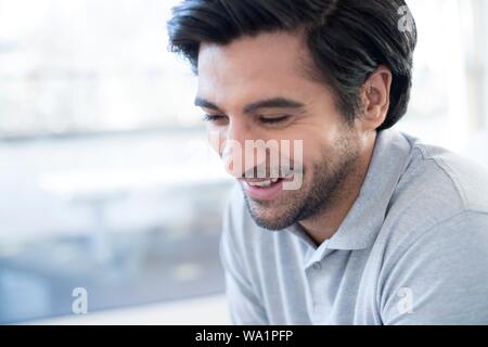 Smiling man, portrait. Banque D'Images