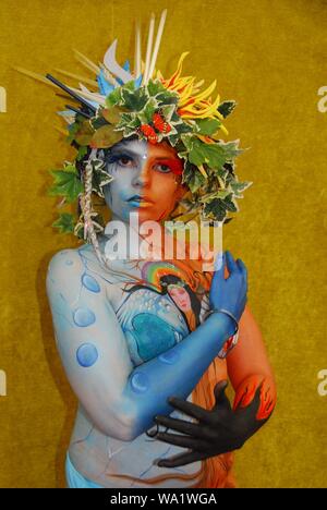 L'art vivant et Show show body painting organisé par Liz Bylett le Festival de Cray, Orpington. Banque D'Images