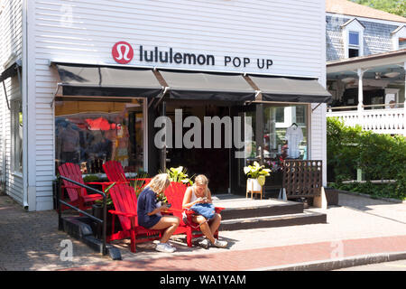 Pop Up Store lululemon Banque D'Images
