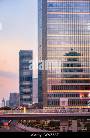 Le centre financier de Lujiazui Banque D'Images