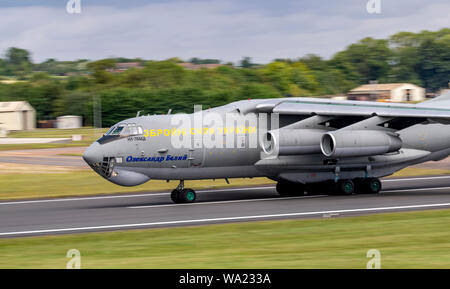 Ukranian Iliouchine Il-76MD au Royal International Air Tattoo 2019 Banque D'Images