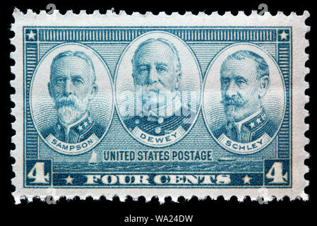 Les amiraux William T. Sampson (1840-1902), George Dewey (1837-1917), Winfield S. Schley (1839-1911), timbre-poste, USA, 1937 Banque D'Images