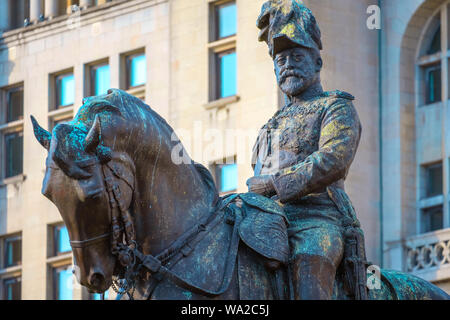 Liverpool, Royaume-Uni - 17 mai 2018 : Monument du roi Édouard VII par Sir William Goscombe John, à l'origine situé à St George's Hall mais sur un granit de Bronze Banque D'Images