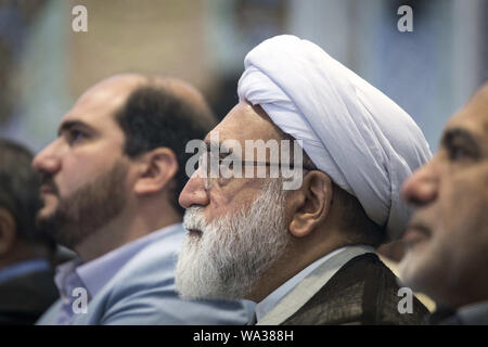 Le Khorasan-e Razavi, Mashhad, Iran. Août 15, 2019. Le gardien d'Astan Qods Razavi, Ahmad Marvi, assiste à la 2ème séminaire international de militants Arbaeen à Mashhad, Iran, Khorasan Razavi. Le deuxième Séminaire International de militants Arbaeen a eu lieu dans le sanctuaire de l'Imam Reza à Mashhad en présence d'invités de marque en provenance de pays musulmans. Ce séminaire a été organisé par Astan Qods Razavi. Credit : ZUMA Press, Inc. Crédit : ZUMA Press, Inc./Alamy Live News Banque D'Images