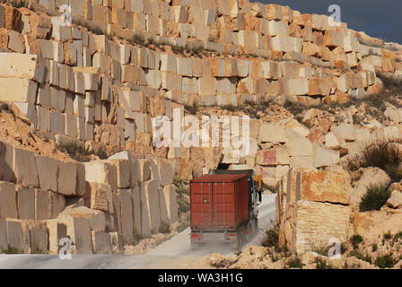 Blocs de marbre dans la mienne dans le sud de l'Europe Banque D'Images