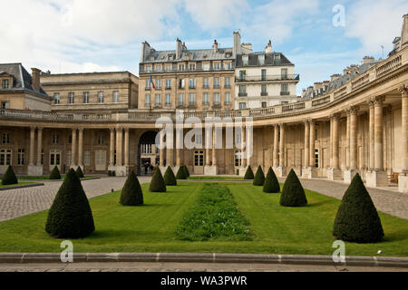 Jardins de l'hôtel de Soubise (Archives nationales) à Paris Banque D'Images