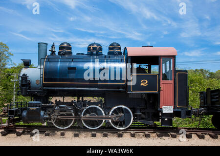 ESSEX, CT, USA - Le 24 mai 2015 : Connecticut Valley Railroad vieille locomotive Train à vapeur à l'extérieur. Banque D'Images