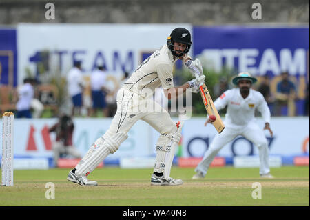 Galle, Sri Lanka. Août 17, 2019. La nouvelle zelande batteur William Somerville jouer a tourné pendant deux jours du premier test match entre le Sri Lanka et la Nouvelle-Zélande au stade international de Galle (photo de Isuru Peiris/Pacific Press) Credit : Pacific Press Agency/Alamy Live News Banque D'Images