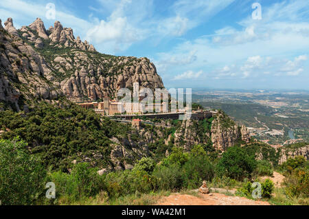 Monastère dans les montagnes de Montserrat en Espagne Banque D'Images