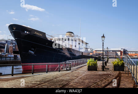 Fingal MV un luxueux hôtel flottant amarré à Leith Docks Edinburgh Banque D'Images