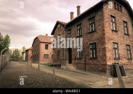 Des casernes pour les détenus, le camp d'Auschwitz II, Pologne Banque D'Images