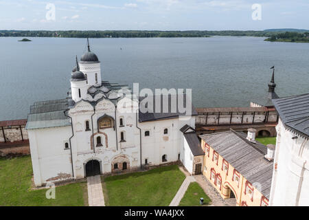 L'Eglise de la transfiguration dans le monastère de Kirillo-Belozersky. Monastère de l'Église orthodoxe russe, situé à l'intérieur de la ville de Kirillov, Vologda Banque D'Images