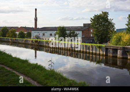 La New River, près de New River Studios en entrepôt d'Harringay, quartier du nord de Londres, UK Banque D'Images