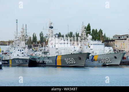 Navires ukrainiens à Harbour Banque D'Images