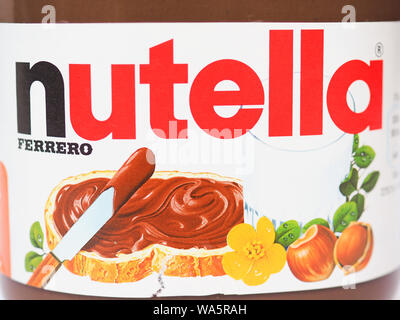 ALBA, ITALIE - circa 2019 AOÛT : Nutella Ferrero Banque D'Images