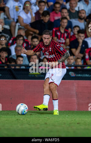 Davide Calabria (Milan) lors de la pré-saison match amical entre Cesena 0-0 Milan à Orogrl Stadium le 17 août 2019 à Cesena, Italie. (Photo de Maurizio Borsari/AFLO) Banque D'Images