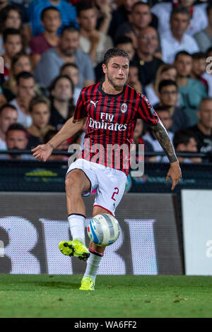 Davide Calabria (Milan) lors de la pré-saison match amical entre Cesena 0-0 Milan à Orogrl Stadium le 17 août 2019 à Cesena, Italie. (Photo de Maurizio Borsari/AFLO) Banque D'Images