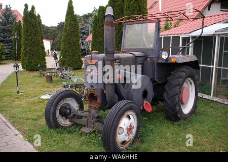 Ursus C-45 - vieux tracteur polonais Banque D'Images