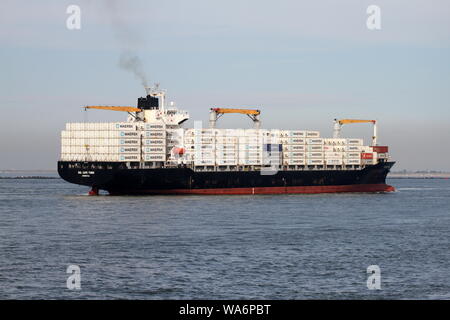 Le porte-conteneurs BSL Cap atteint le port de Rotterdam le 22 mai 2019. Banque D'Images