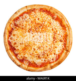 Pizza au fromage isolé sur fond blanc. Pizza margarita vue d'en haut. Banque D'Images