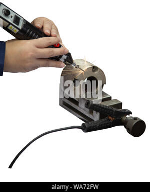 L'exploitation des travailleurs Electro-Spark / incrustation laser appareil revêtement isolé sur fond blanc Banque D'Images