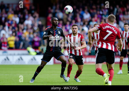 Sheffield, Royaume-Uni. 18 août 2019. Christian Benteke Crystal Palace de l'avant au cours de la Premier League match entre Sheffield United et Crystal Palace à Bramall Lane, Sheffield le dimanche 18 août 2019. Usage éditorial uniquement, licence requise pour un usage commercial. Photographie peut uniquement être utilisé pour les journaux et/ou à des fins d'édition de magazines. Crédit : MI News & Sport /Alamy Live News Banque D'Images