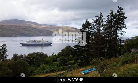 Black Watch, Fred Olsen Cruise Line, Loch Broom, Ullapool Banque D'Images