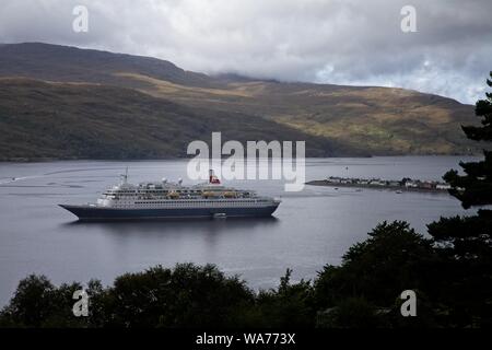 Black Watch, Fred Olsen Cruise Lines, Ullapool Bay Scotland Banque D'Images