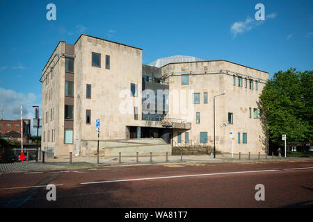 La La Loi les tribunaux situés sur la Rue du Cheval Noir à Bolton, au Royaume-Uni. Banque D'Images