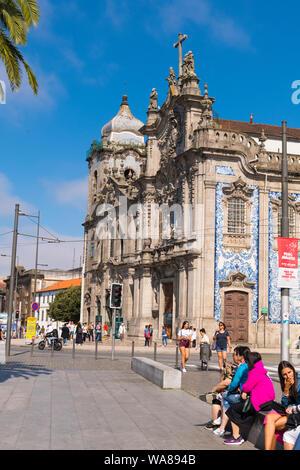 Portugal Porto Porto Igreja do Carmo église baroque de José Figueiredo 1768 Rua do Carmo bleu azulejo et blanc 600x600 panneau par Silvestro Silvestri Banque D'Images