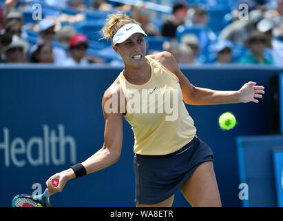 Mason, Ohio, USA. Août 18, 2019. 18 août 2019 : Les clés de Madison (USA) a battu Svetlana Kuznetsova (RUS) 7-5, 7-6, à l'Ouest et le Sud de l'ouvrir aux Lindner Family Tennis Center à Mason, en Ohio. © Leslie Billman/Tennisclix/CSM Crédit : Cal Sport Media/Alamy Live News Banque D'Images