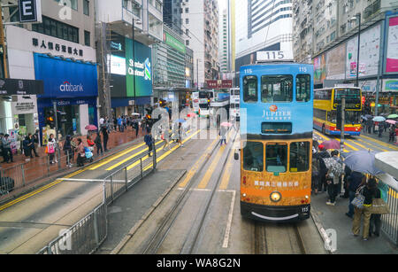 L'île de Hong Kong, Hong Kong-14th March 2019 : Hong Kong tramways ou Ding Ding. Le système de tramway est l'un des premiers transports en commun, ayant ouvert en 1 Banque D'Images