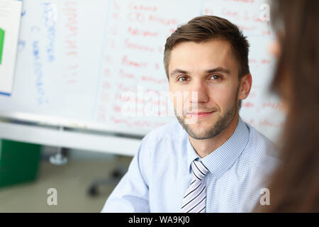 Smart man in office Banque D'Images