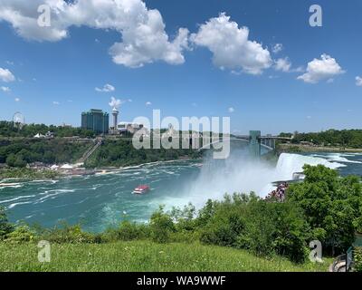 Paysage de la région de Niagara Falls, entre la province canadienne de l'Ontario et l'état américain de New York, en Ontario, Canada, 27 juin 2019. Banque D'Images