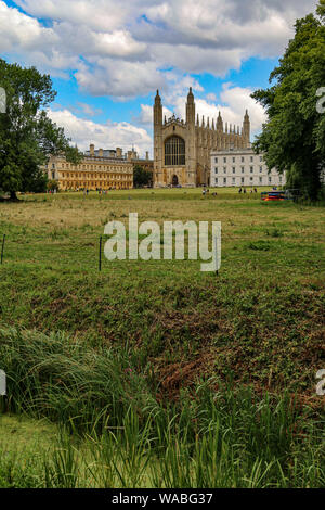 Magnifique vue de King's College, Cambridge, une partie de l'université, à partir de l'arrière, voyant la rivière Cam, Camrbidge, Grande-Bretagne Banque D'Images