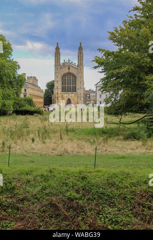 Magnifique vue de King's College, Cambridge, une partie de l'université, à partir de l'arrière, voyant la rivière Cam, Camrbidge, Grande-Bretagne Banque D'Images