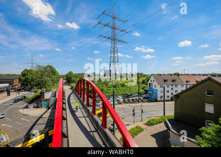 Essen, Ruhr, Rhénanie du Nord-Westphalie, Allemagne - Location d'autoroute, Ruhr RS1 express randonnée à vélo ici à la Krupp Park dans l'ouest de l'O quart Banque D'Images